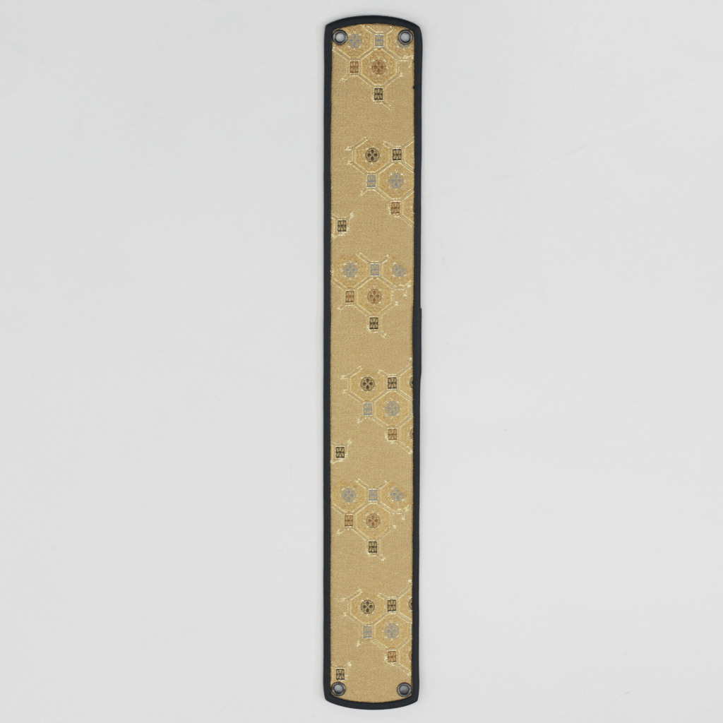 沖縄三線、高級素材(牙) バチとウマのセット syou-uma1.jpg