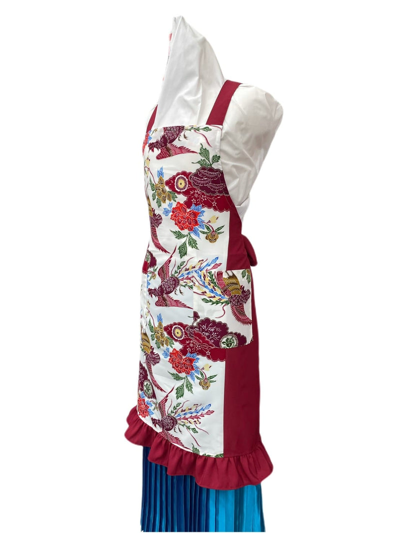琉球染物 紅型エプロン ポケット付き_2サイズ 裾フリル付き＜ホワイト×レッド＞