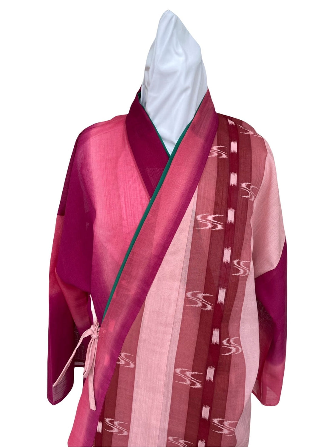 琉球絣ハーフ稽古着 ハーフ衣裳/稽古着】大絣×無地黒 | つは琉球店